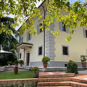 Maison Tuscany Bed & Breakfast